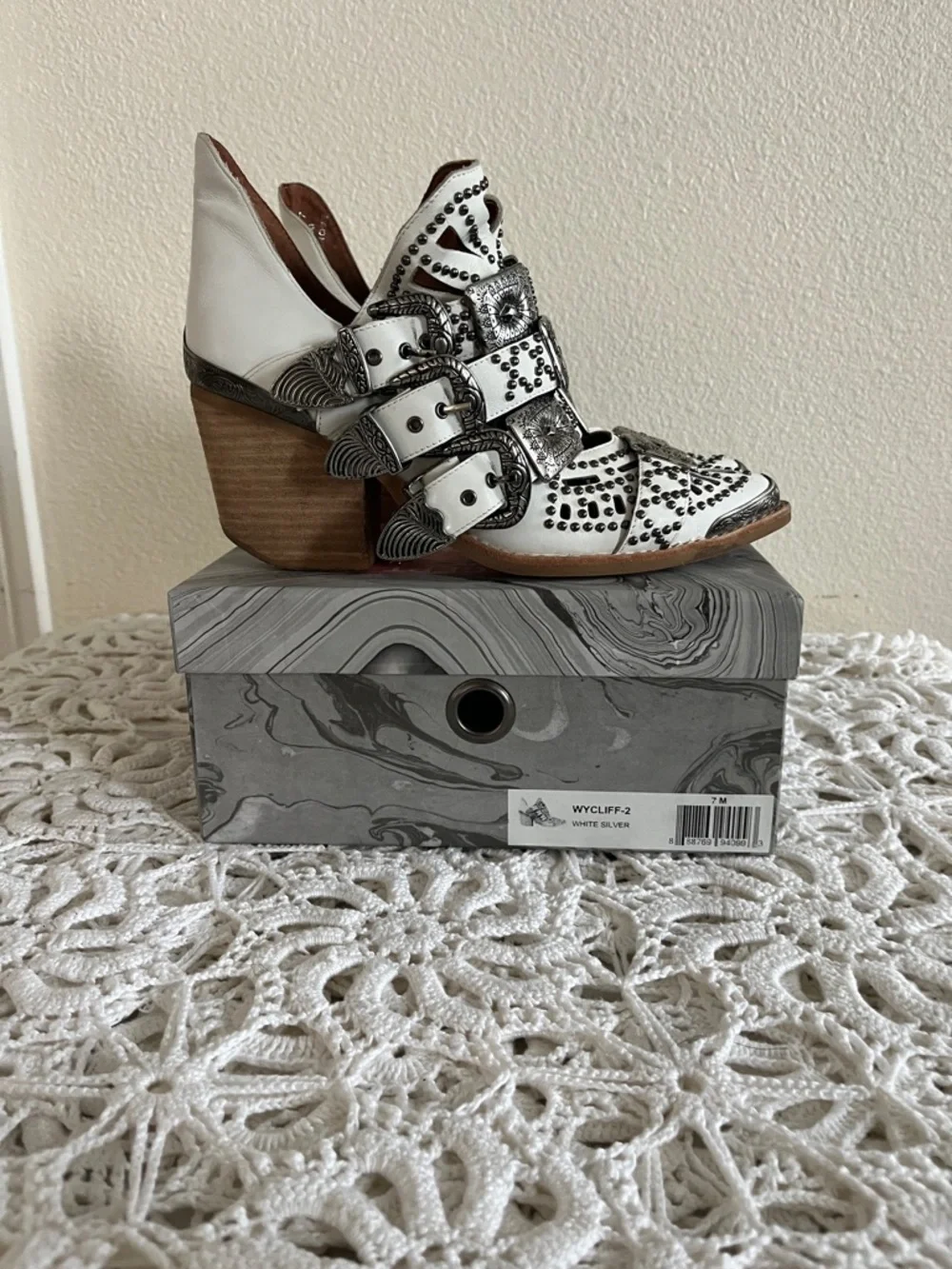 Jeffrey Campbell White Leather Buckle Western Booties with Silver Studs - Picture 2 of 7